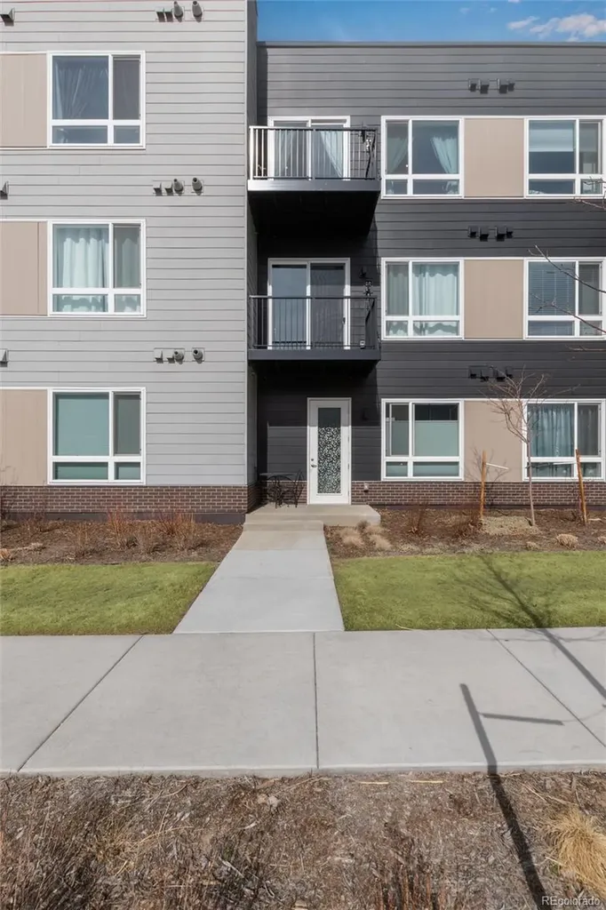 5702 Central Park Boulevard Denver CO 80238