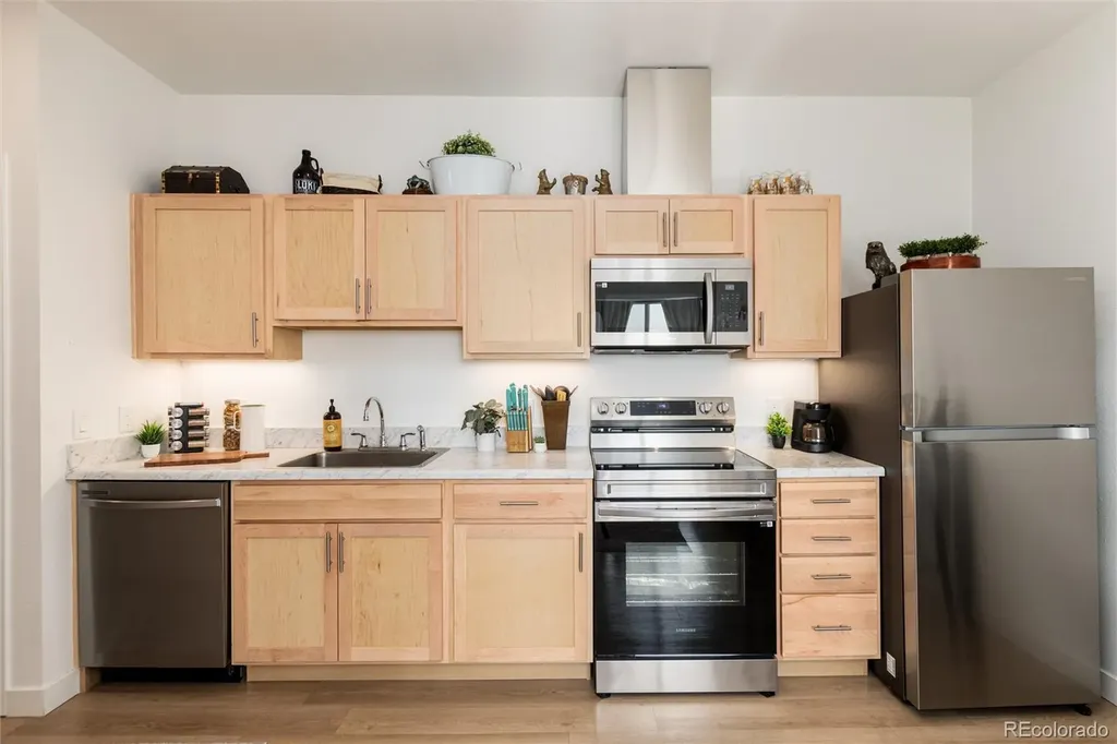 5702 Central Park Boulevard Denver CO 80238