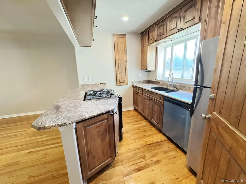 3905 E 2nd Avenue Denver CO 80206