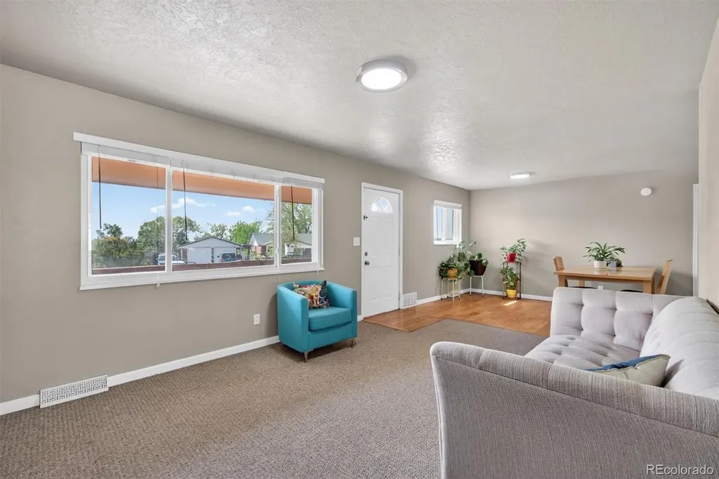 7855 Elder Circle Denver CO 80221