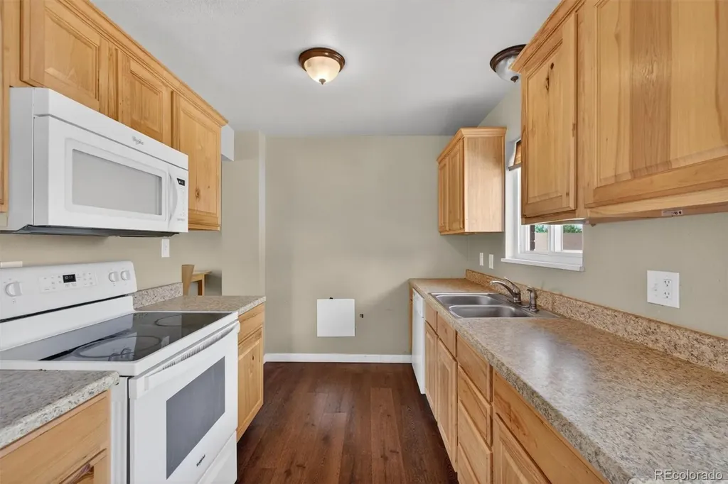 7855 Elder Circle Denver CO 80221