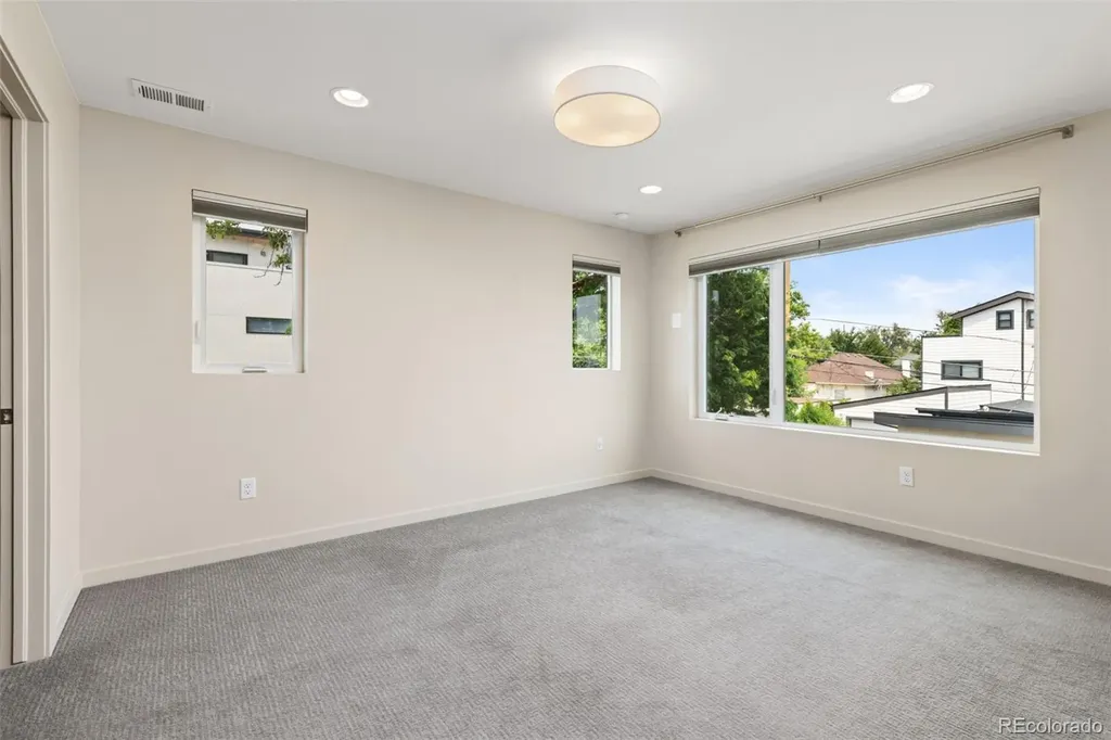 1318 Perry Street Denver CO 80204