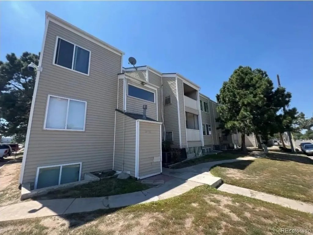 10792 E Exposition Avenue Aurora CO 80012