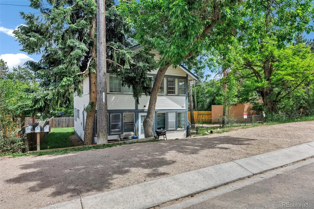 1803 Cheyenne Boulevard Colorado Springs CO 80906