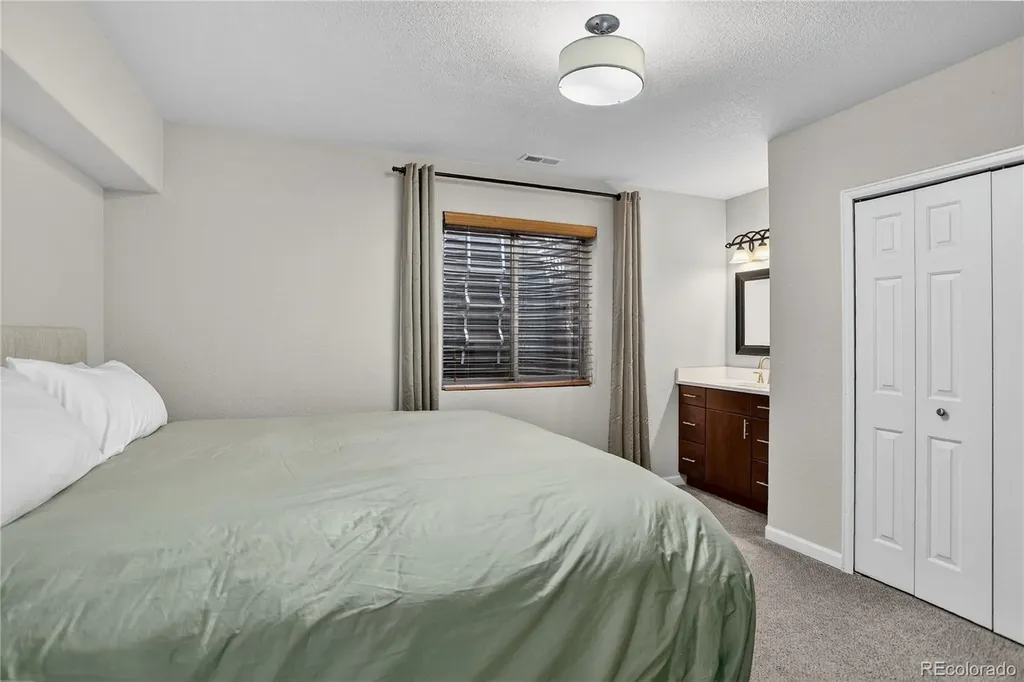 1880 Springcrest Road Colorado Springs CO 80920