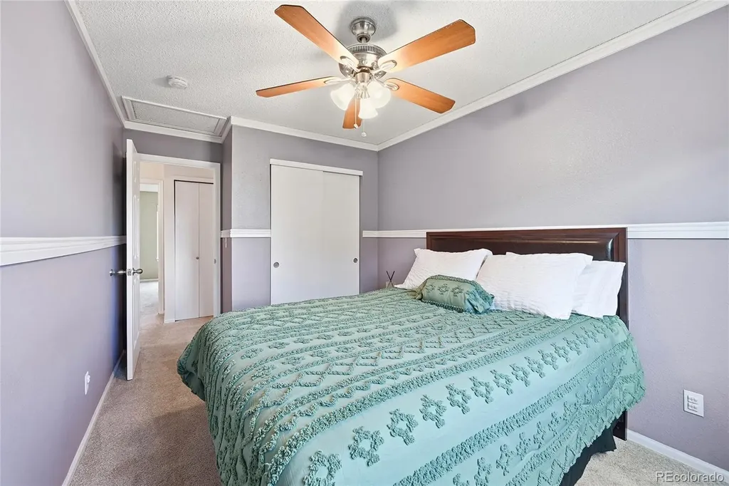 9688 Whitecliff Place Highlands Ranch CO 80129