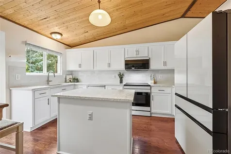 9688 Whitecliff Place Highlands Ranch CO 80129