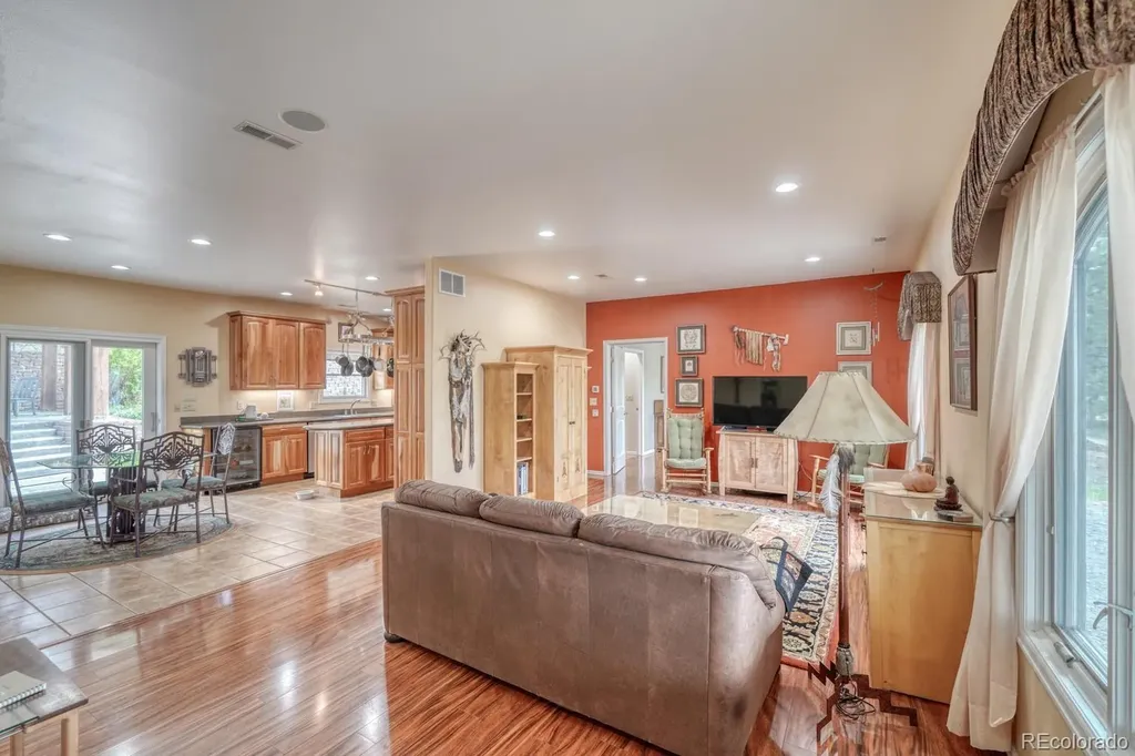 796 Knickerbocker Road Westcliffe CO 81252