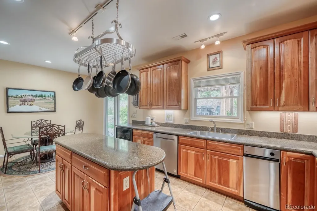 796 Knickerbocker Road Westcliffe CO 81252