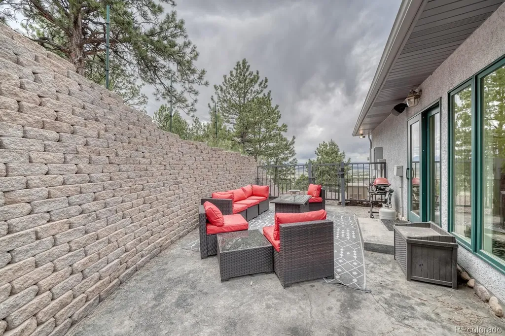 796 Knickerbocker Road Westcliffe CO 81252