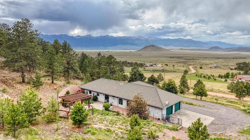 796 Knickerbocker Road Westcliffe CO 81252