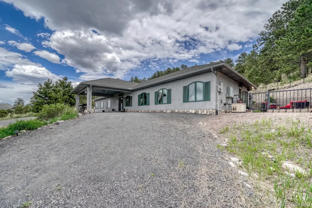 796 Knickerbocker Road Westcliffe CO 81252