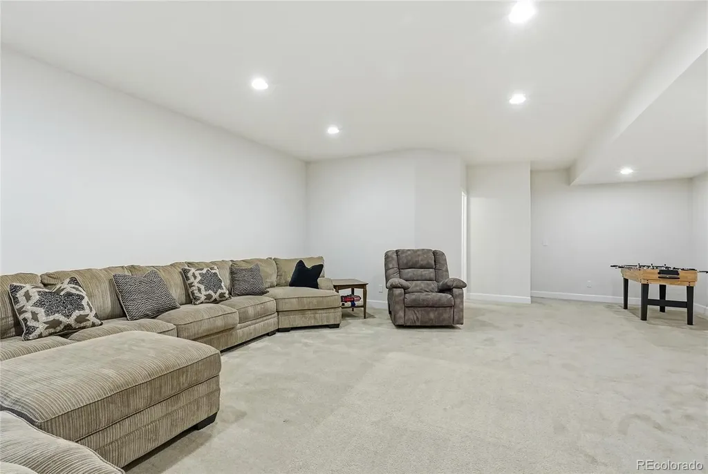 6726 Lynch Lane Castle Rock CO 80108