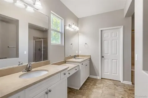 24872 E Irish Drive Aurora CO 80016