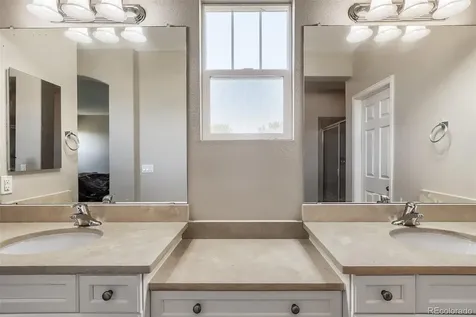 24872 E Irish Drive Aurora CO 80016