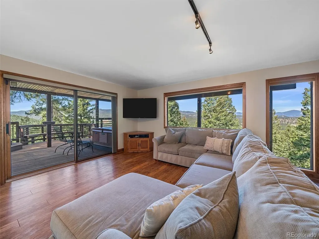26591 Wolverine Trail Evergreen CO 80439