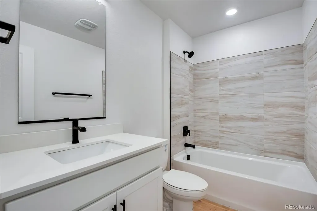 22265 E 6th Avenue Aurora CO 80018