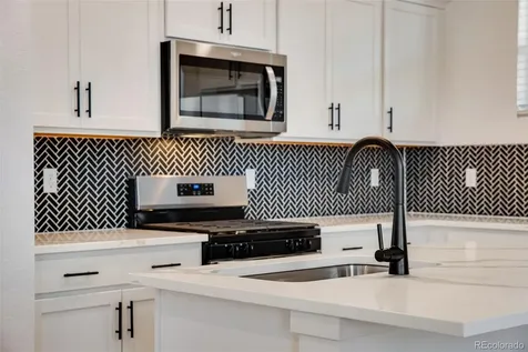 22265 E 6th Avenue Aurora CO 80018