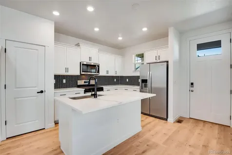 22265 E 6th Avenue Aurora CO 80018
