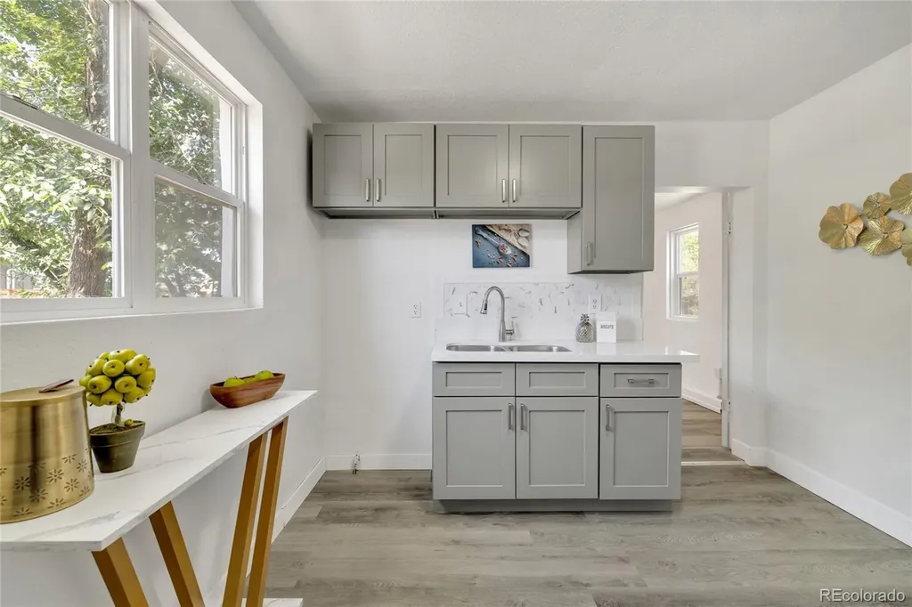 350 S Quitman Street Denver CO 80219
