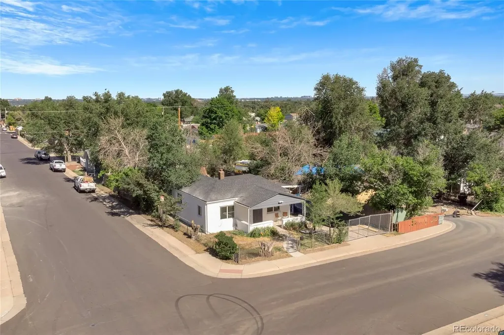 350 S Quitman Street Denver CO 80219