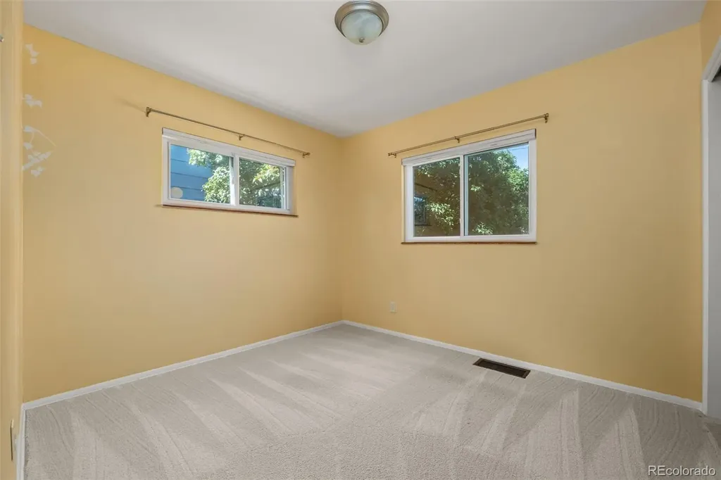 3201 S Glencoe Street Denver CO 80222