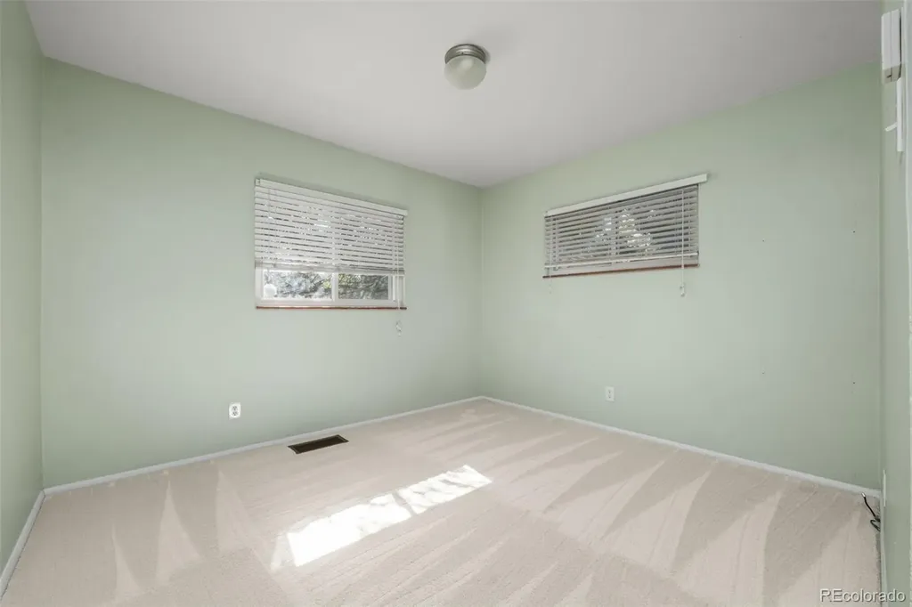 3201 S Glencoe Street Denver CO 80222