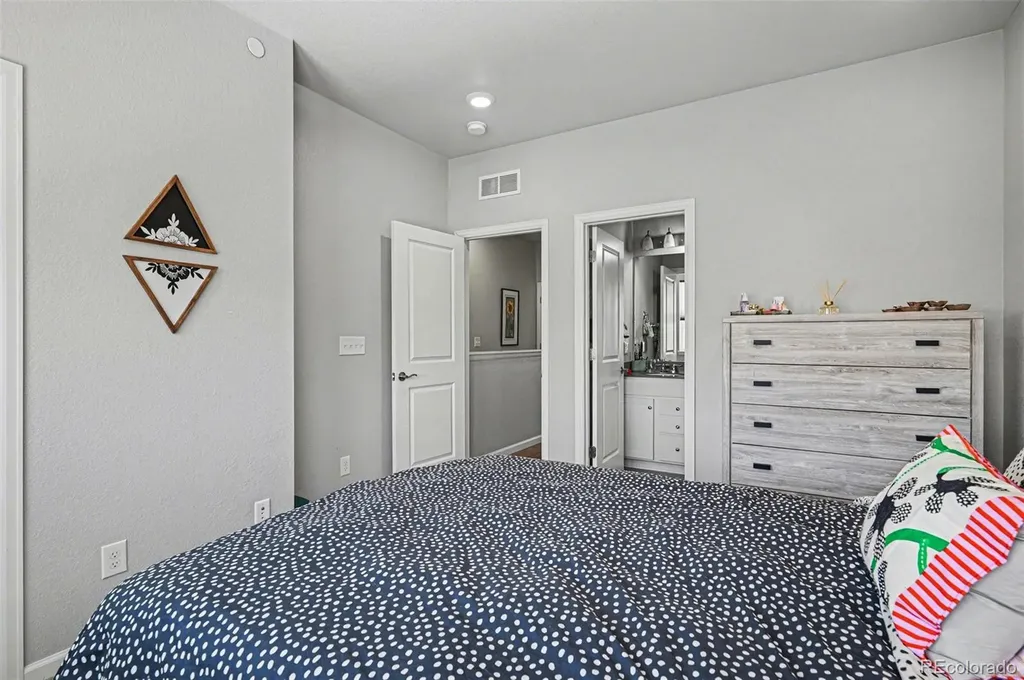 6998 Ipswich Court Castle Pines CO 80108