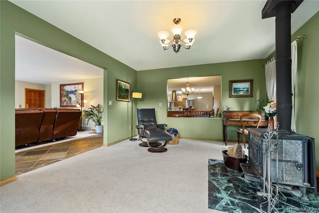 1400 Catamaran Lane Monument CO 80132