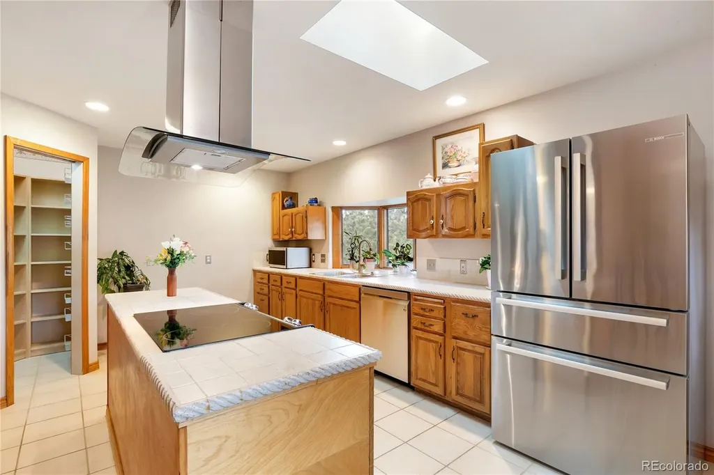 1400 Catamaran Lane Monument CO 80132