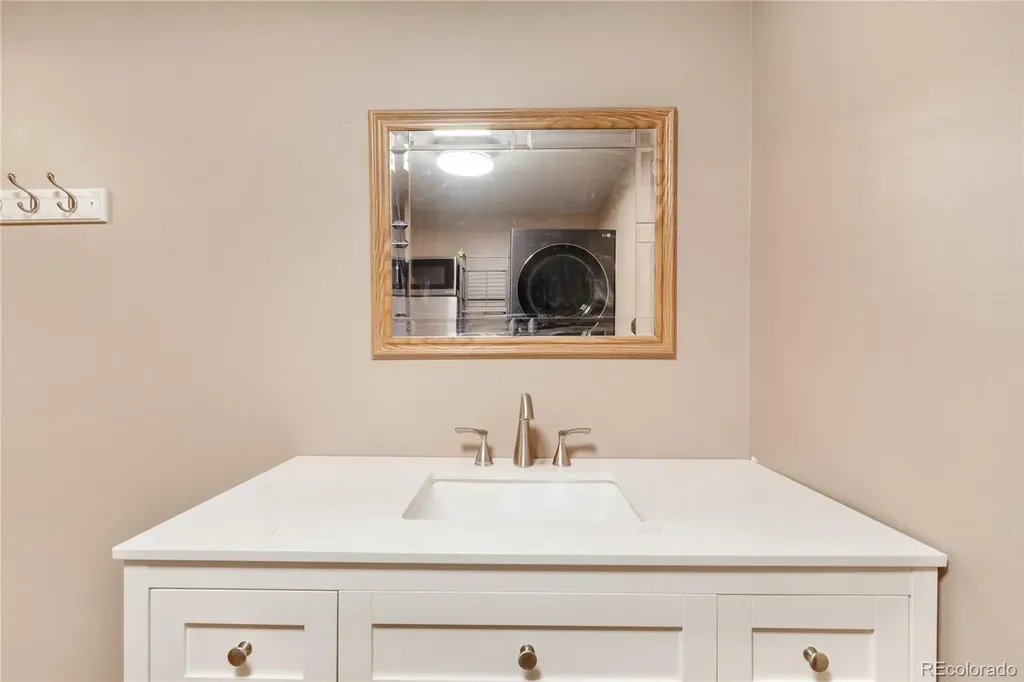 1400 Catamaran Lane Monument CO 80132