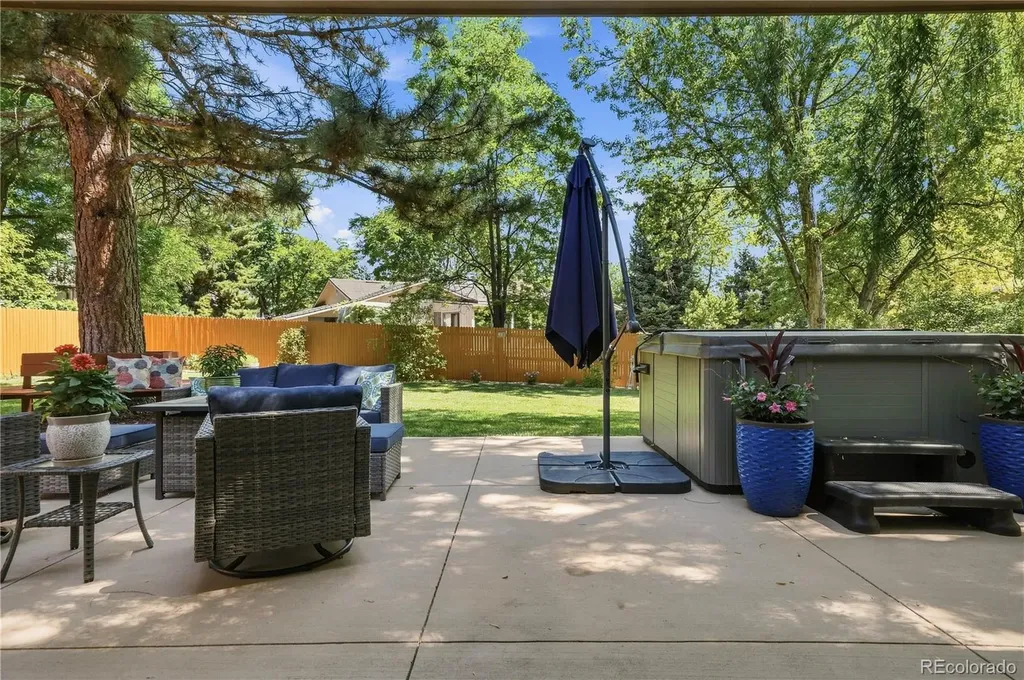 7219 W Fairview Drive Littleton CO 80128