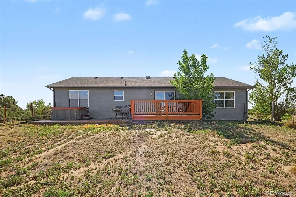 1277 S Indianfield Street Bennett CO 80102