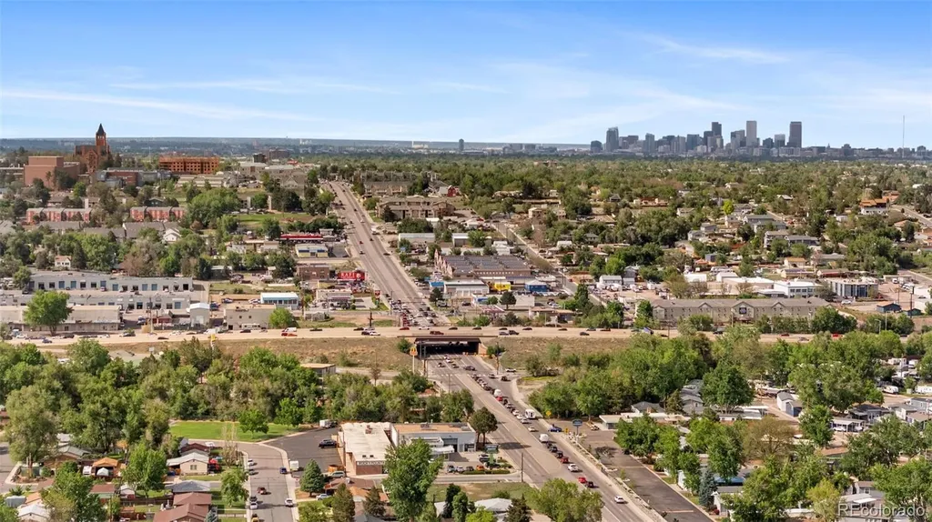 3980 S Hazel Court Englewood CO 80110