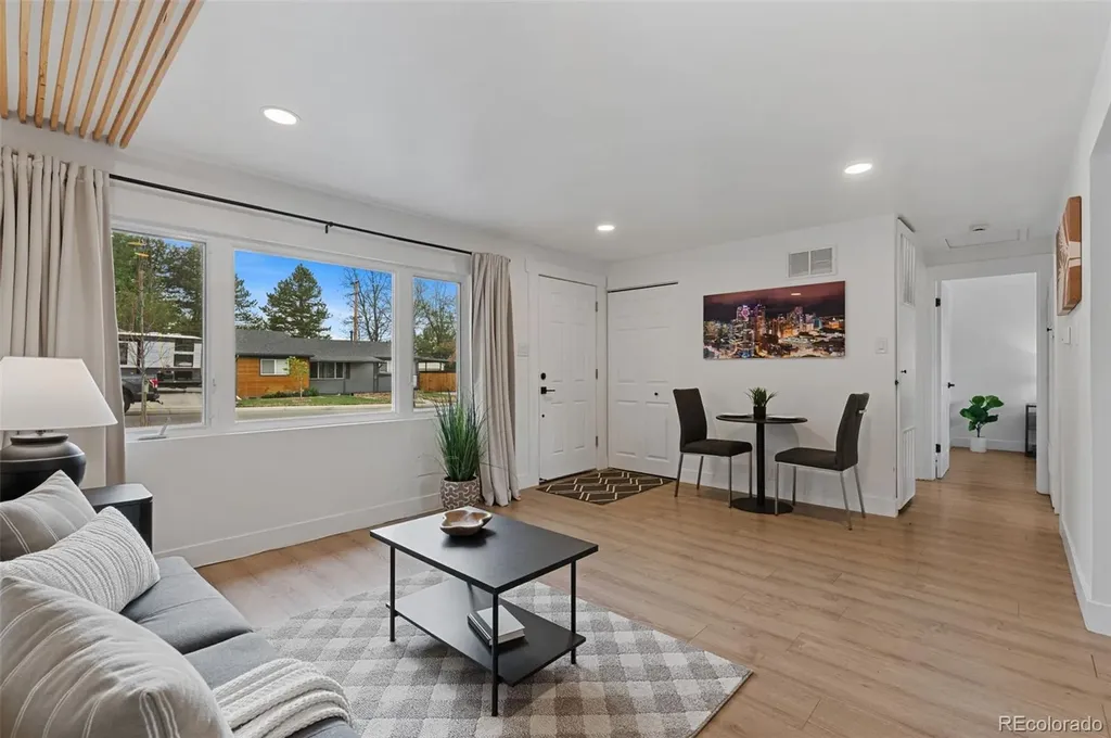 3980 S Hazel Court Englewood CO 80110