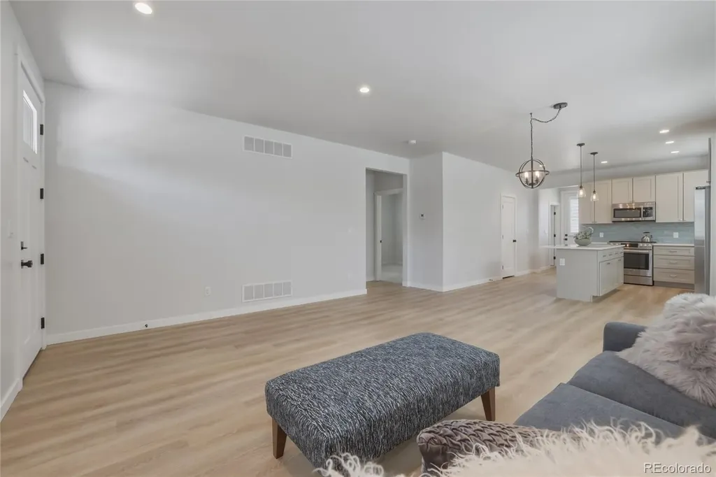 10704 Willow Avenue Poncha Springs CO 81242