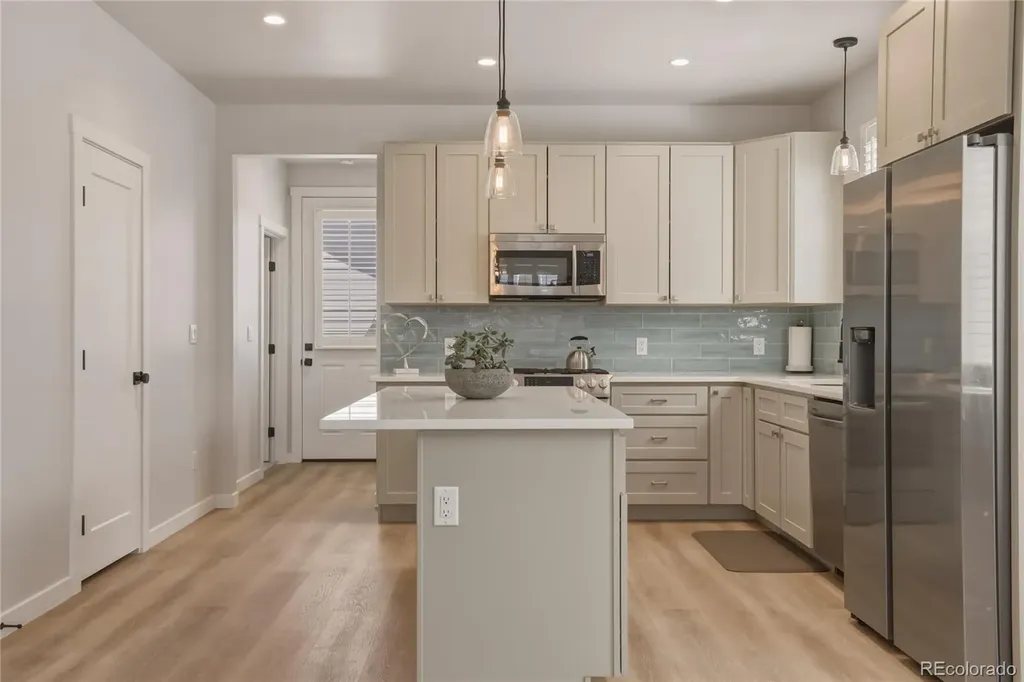 10704 Willow Avenue Poncha Springs CO 81242