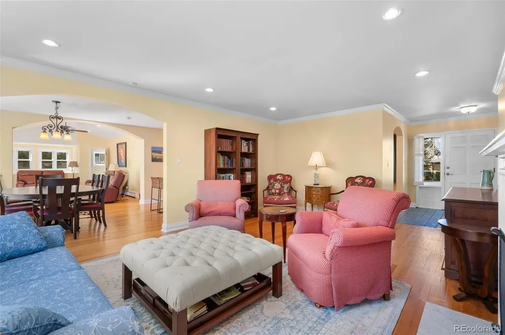 3236 S Saint Paul Street Denver CO 80210