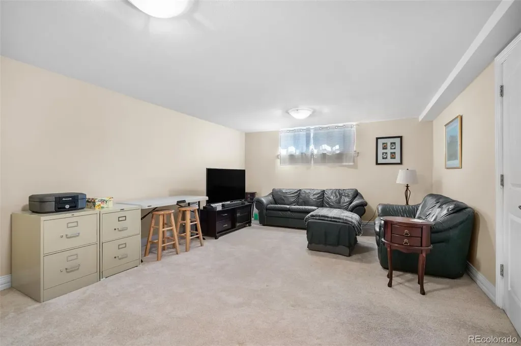 3236 S Saint Paul Street Denver CO 80210