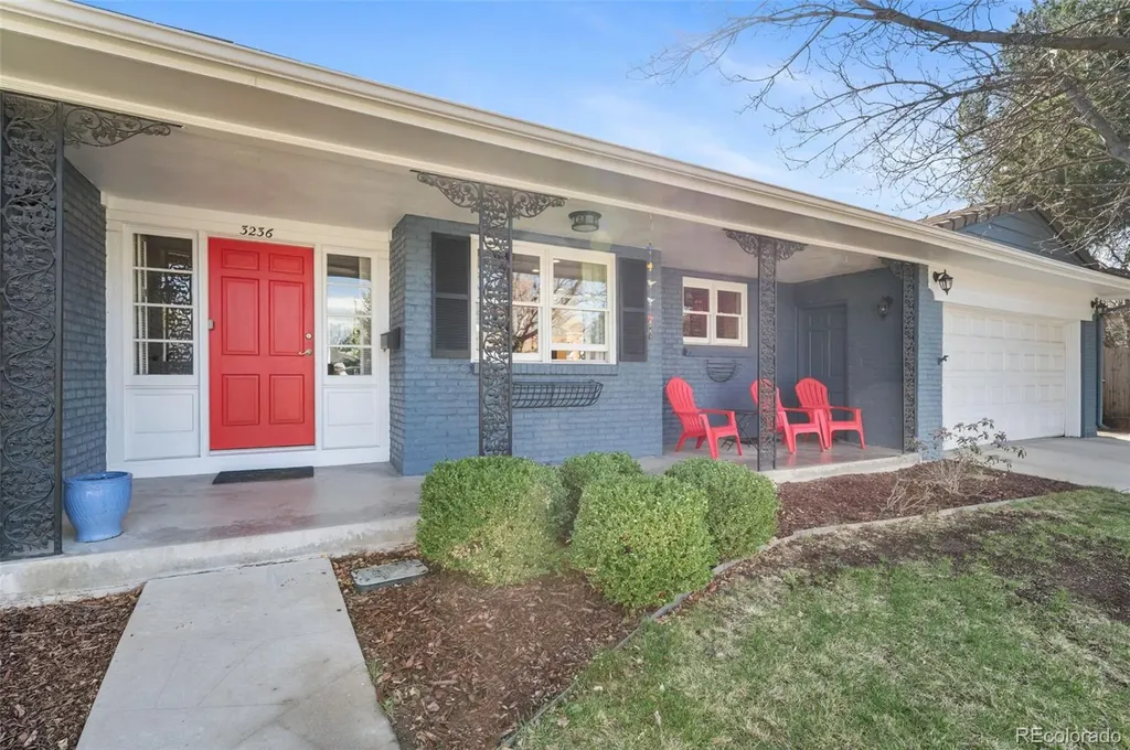 3236 S Saint Paul Street Denver CO 80210