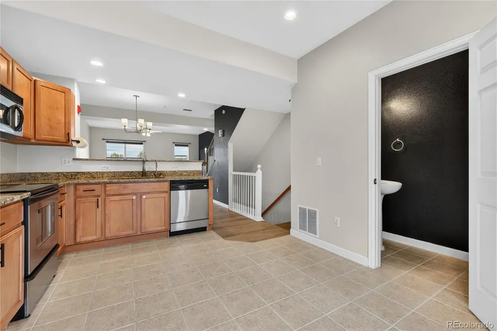 18726 E Yale Circle Aurora CO 80013