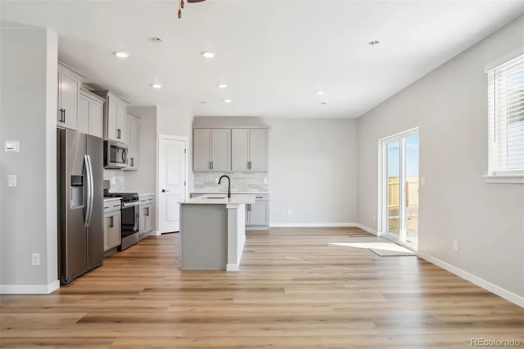 17752 E 94th Place Commerce City CO 80022