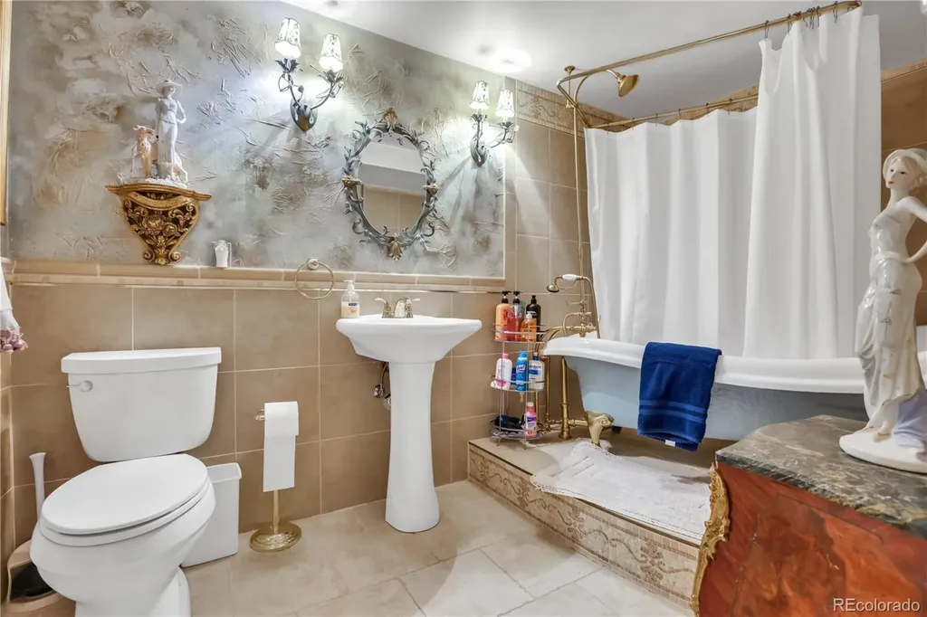 18347 E Glasgow Place Aurora CO 80016