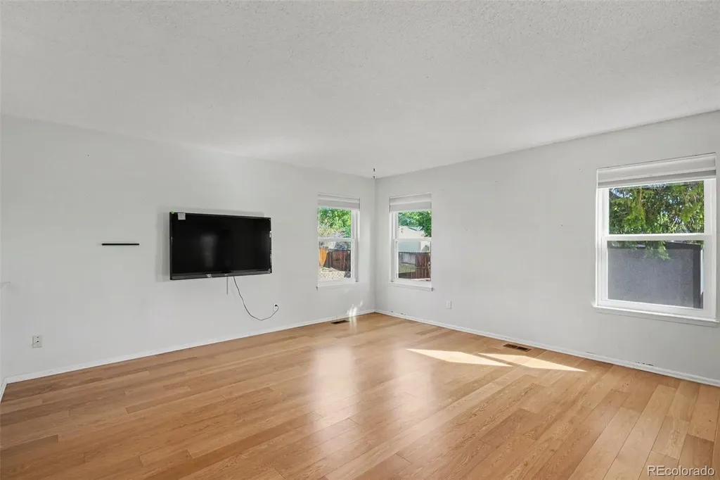 4853 S Hoyt Street Littleton CO 80123