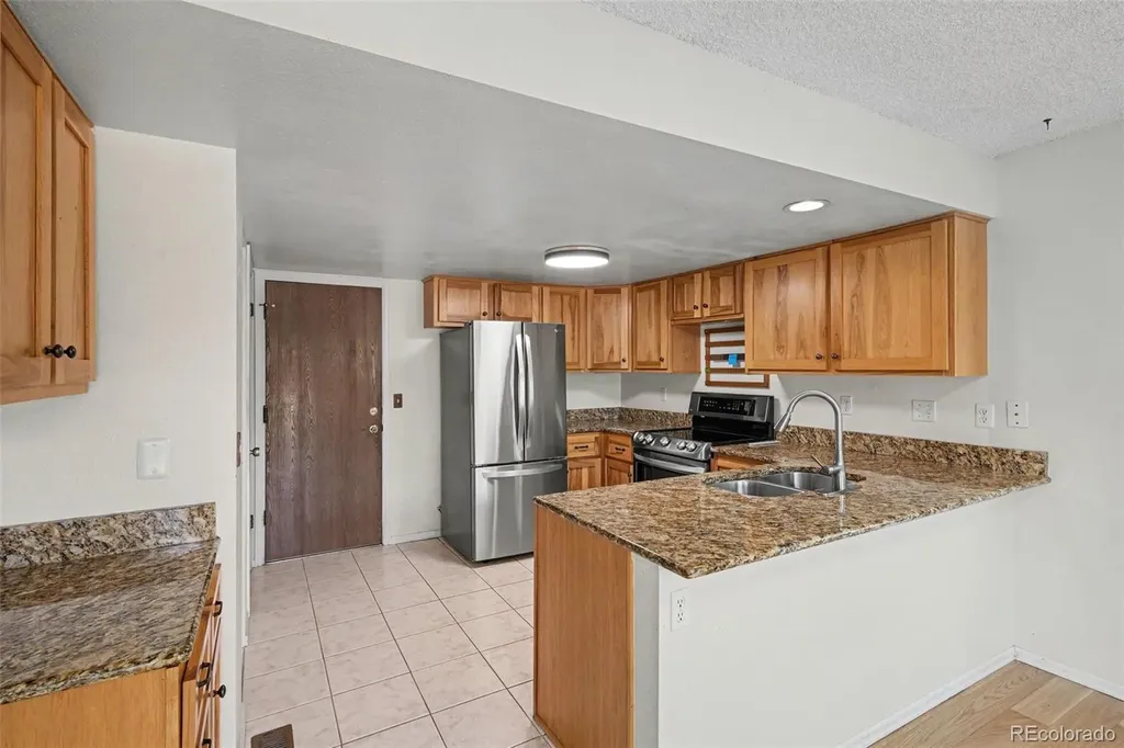 4853 S Hoyt Street Littleton CO 80123