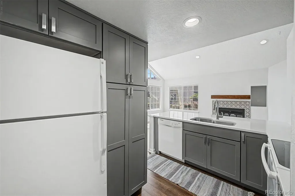4883 White Rock Circle Boulder CO 80301