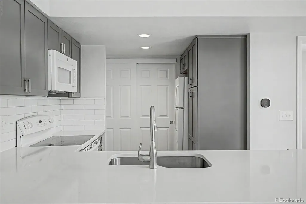 4883 White Rock Circle Boulder CO 80301