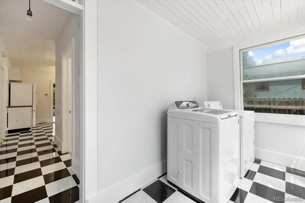 125 Ruxton Avenue Manitou Springs CO 80829