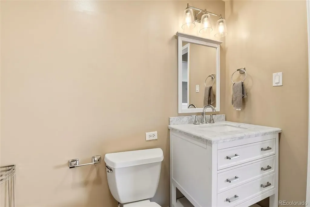 16600 E Arapahoe Road Aurora CO 80016
