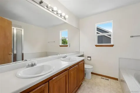 5114 S Jebel Street Aurora CO 80015